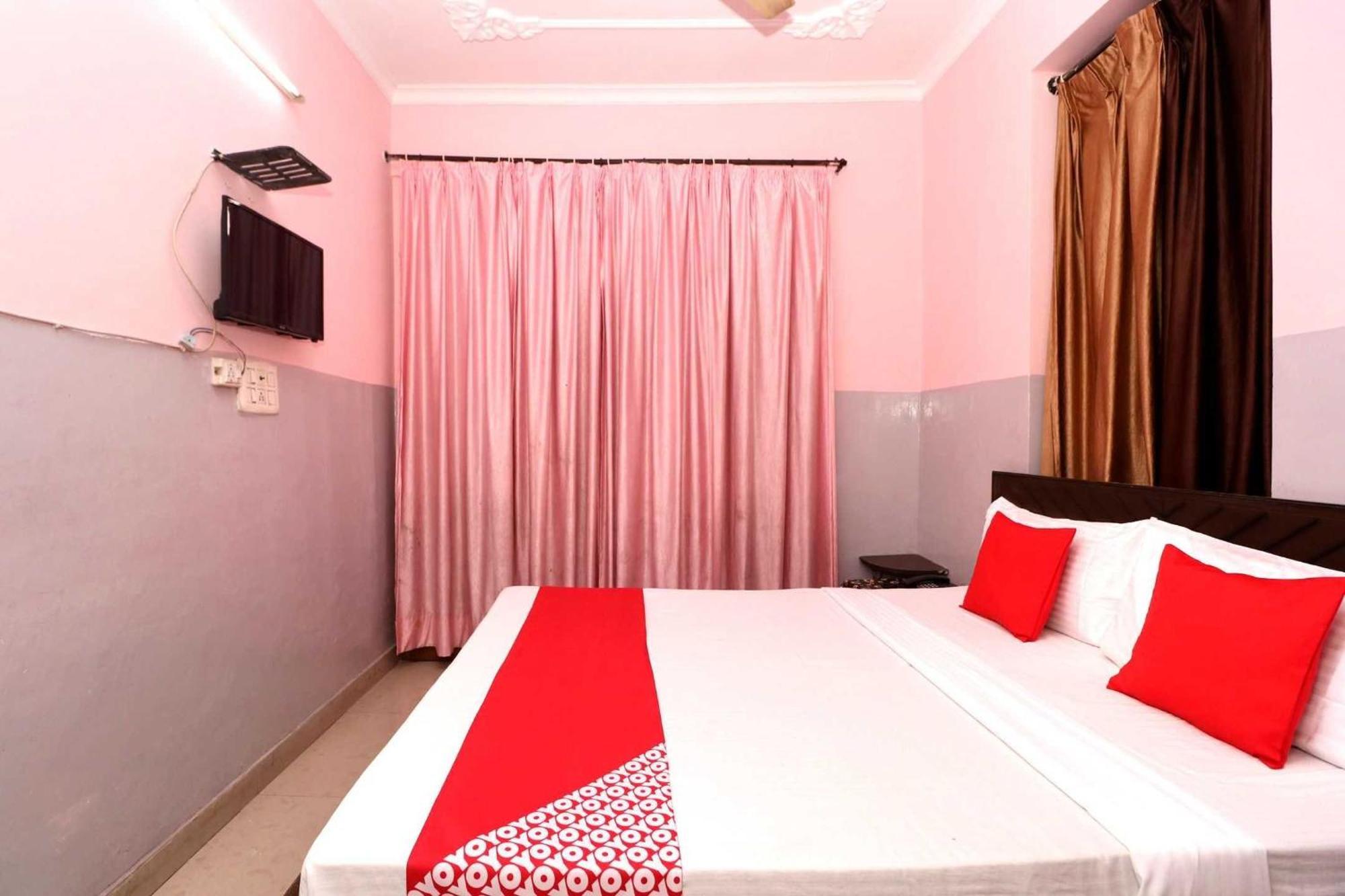 Hotel O Ashoka Residency Chandīgarh Exteriör bild